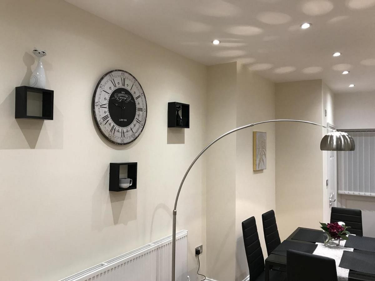 Parliament Hotel Gloucester Bagian luar foto